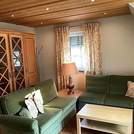 Inn Rangau & Brennerei 3*